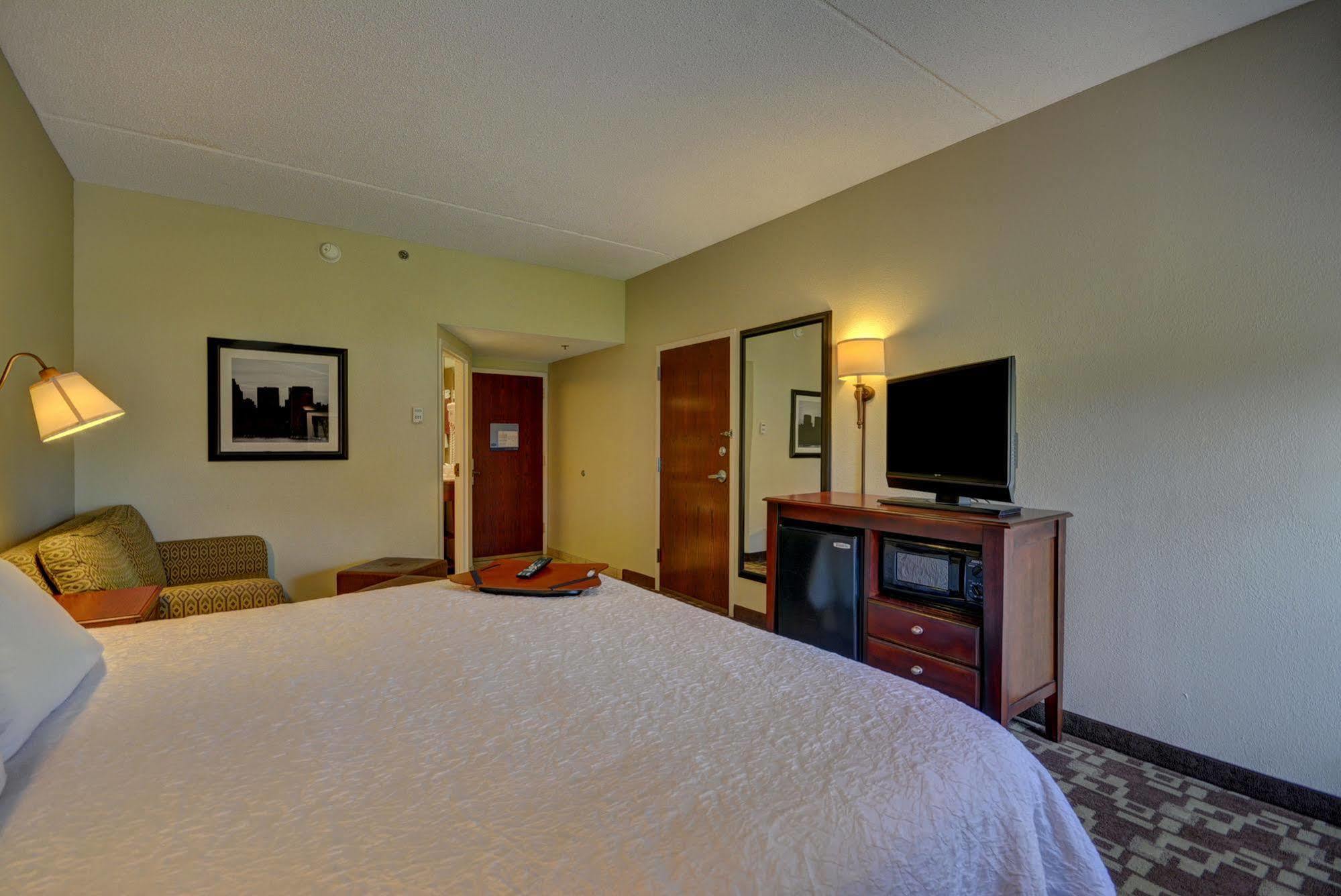 Hampton Inn By Hilton Indianapolis-South Southport Ngoại thất bức ảnh